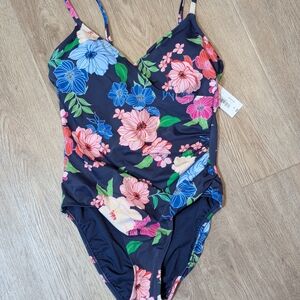 Women's Liz Claiborne NWT Floral One Piece Swimsuit Size 10